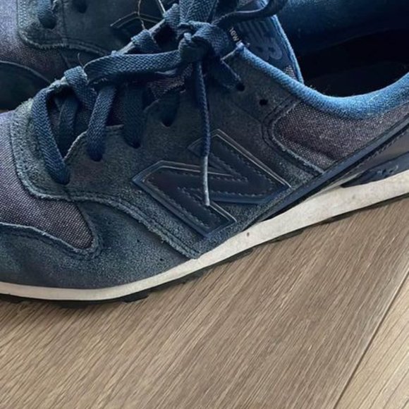 New Balance 696 Women Size 10 Blue Suede Athletic Running Shoes Sneaker WL696FSC - Picture 2 of 5